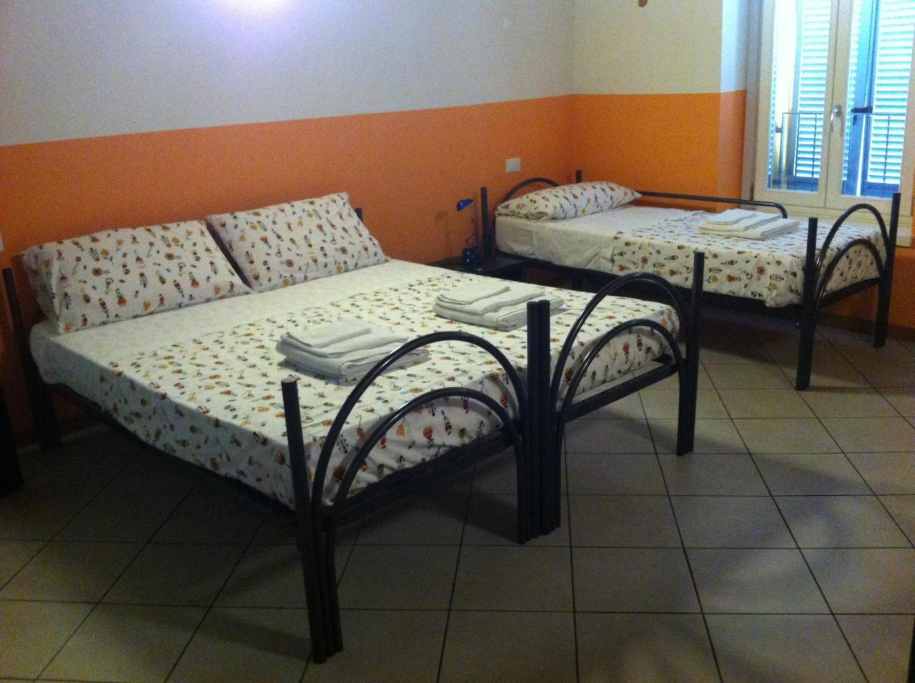 Ostello Residenza Molinatto Oggiono Exterior foto
